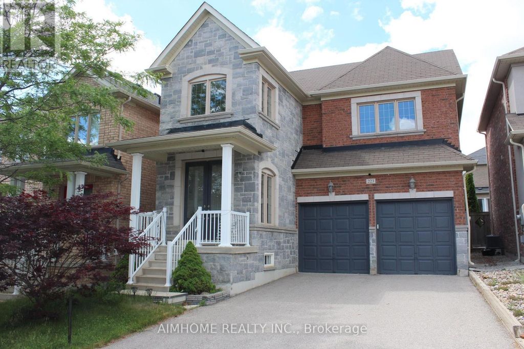 223 Emma Broadbent Court, Newmarket (woodland Hill)