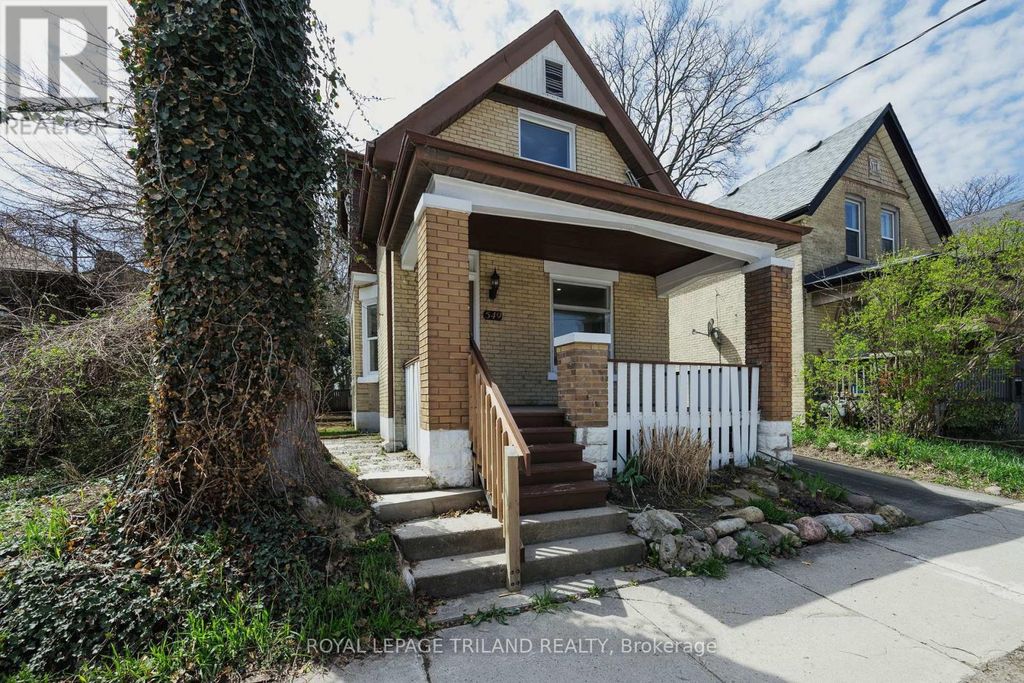 549 Quebec Street, London East (east G)