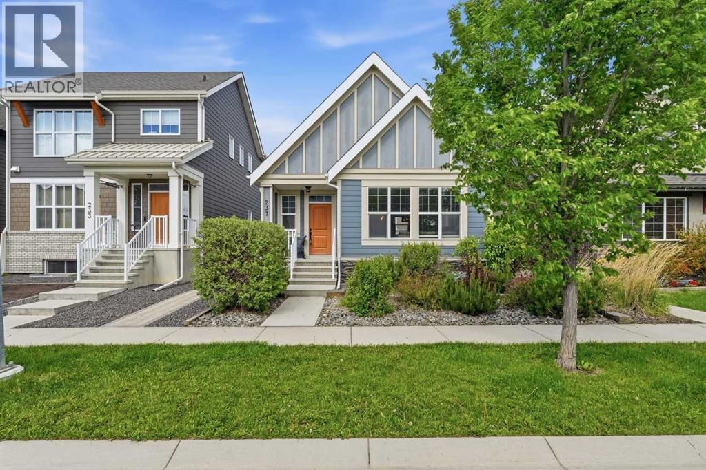 237 Mahogany Parade Se, Calgary