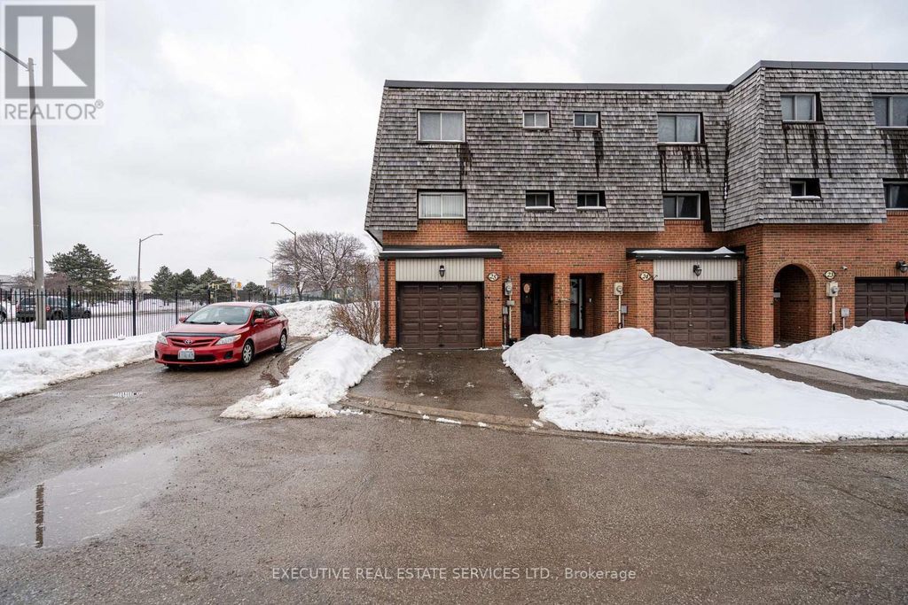 25 Briar Path, Brampton (avondale)