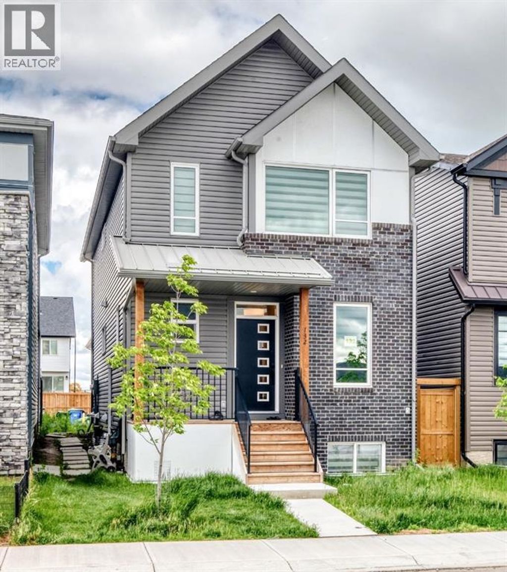 132 Setonstone Gardens Se, Calgary