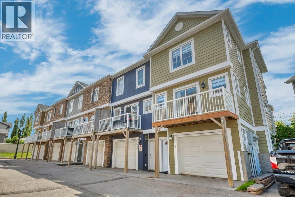 113 Indigo Lane, Chestermere