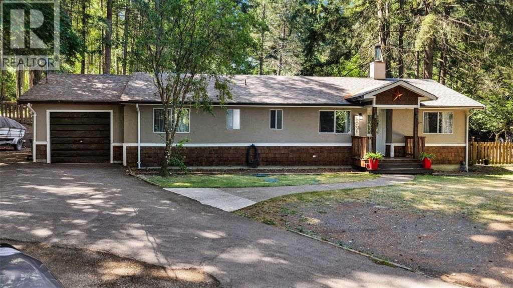 1290 Mckenzie Dr, Duncan