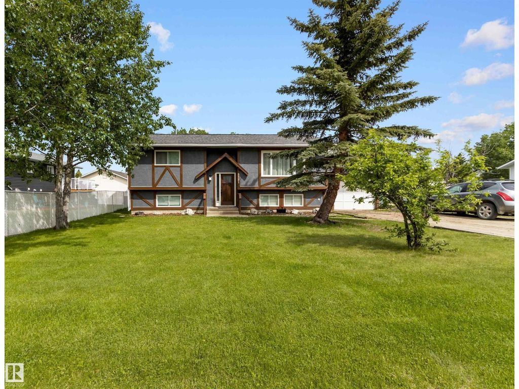 5121 52 St, Rocky Rapids