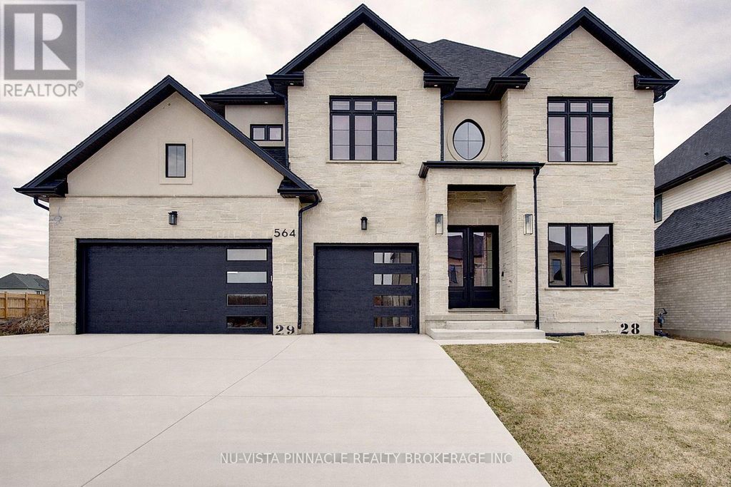 564 Creekview Chase, London North (north R)