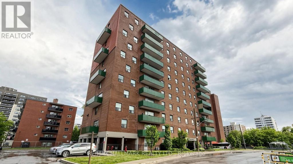 402 - 49 Queen Street E, Mississauga (port Credit)