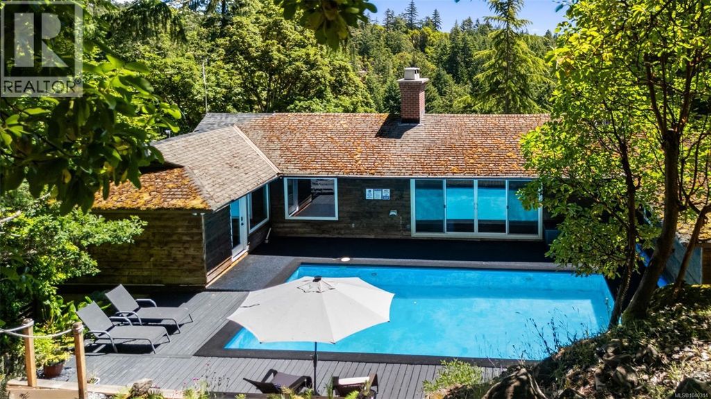 624 Libra Pl, Metchosin