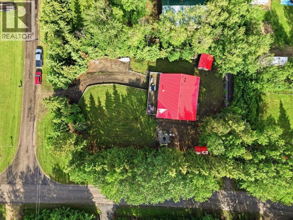 37 Parkland Crescent, Parkland Beach