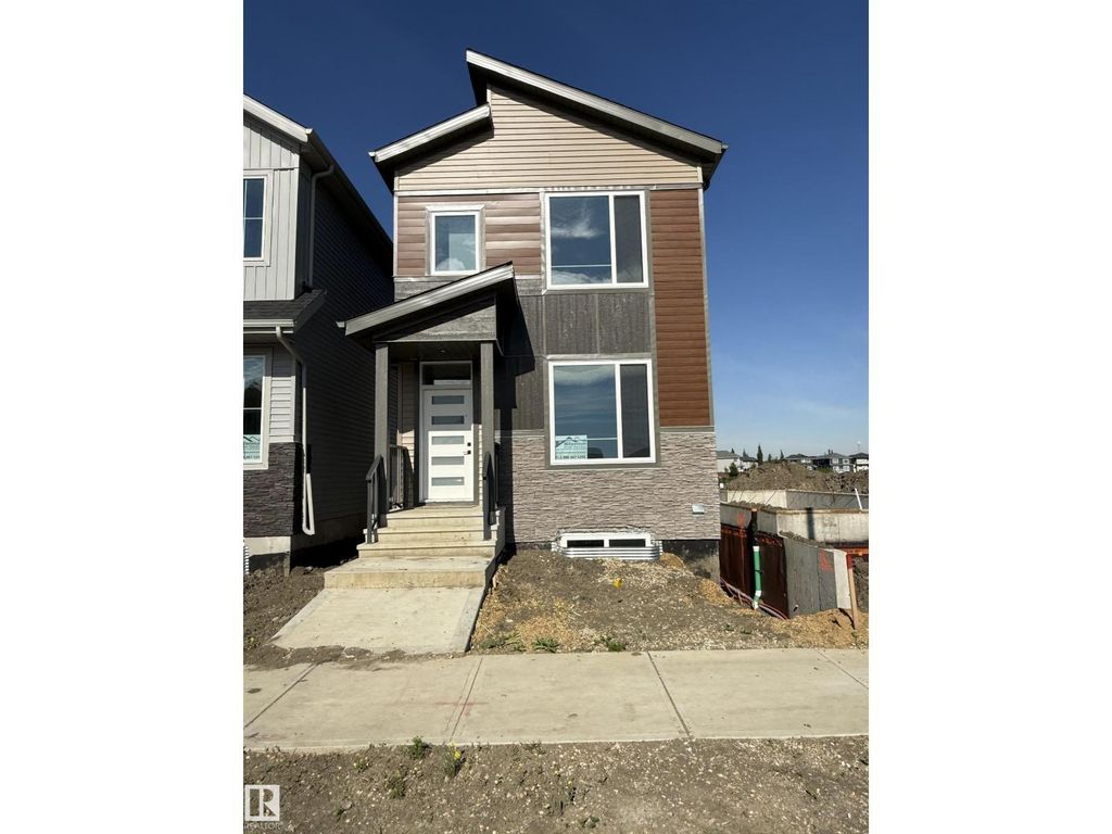 102 Elliott Wd, Fort Saskatchewan