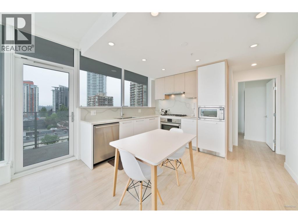 510 567 Clarke Road, Coquitlam