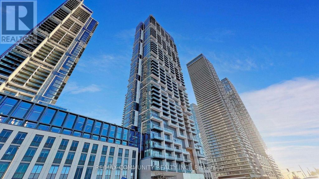 1712 - 1000 Portage Parkway, Vaughan (concord)