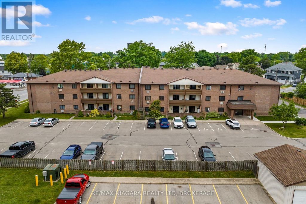325 - 72 Main Street, Port Colborne (bethel)