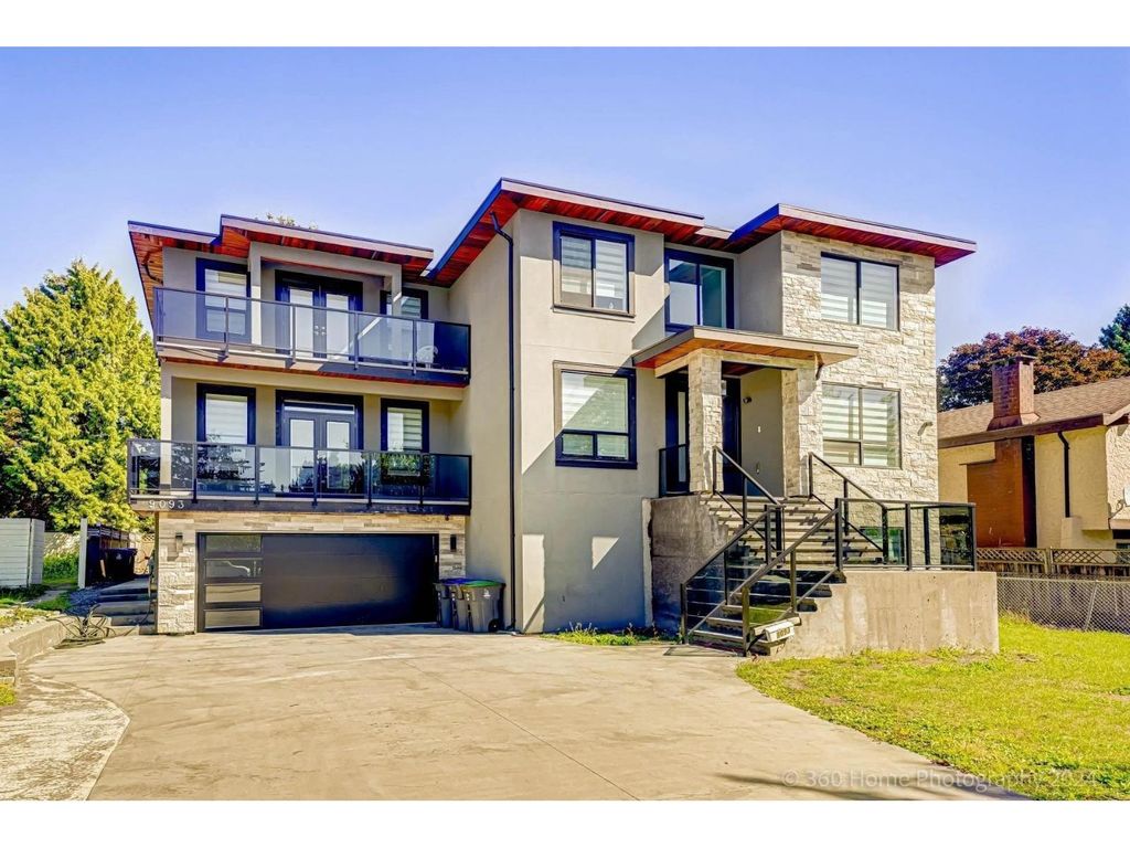 9093 Buchanan Place, Surrey