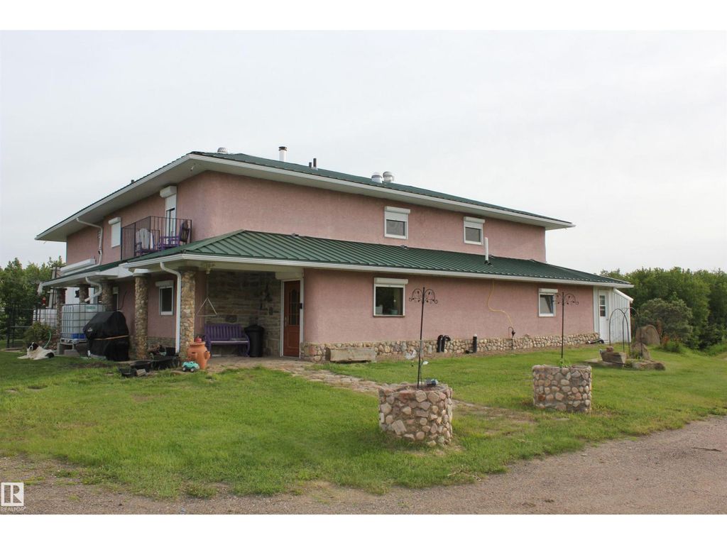 55419 Rr73, Rural St. Paul County