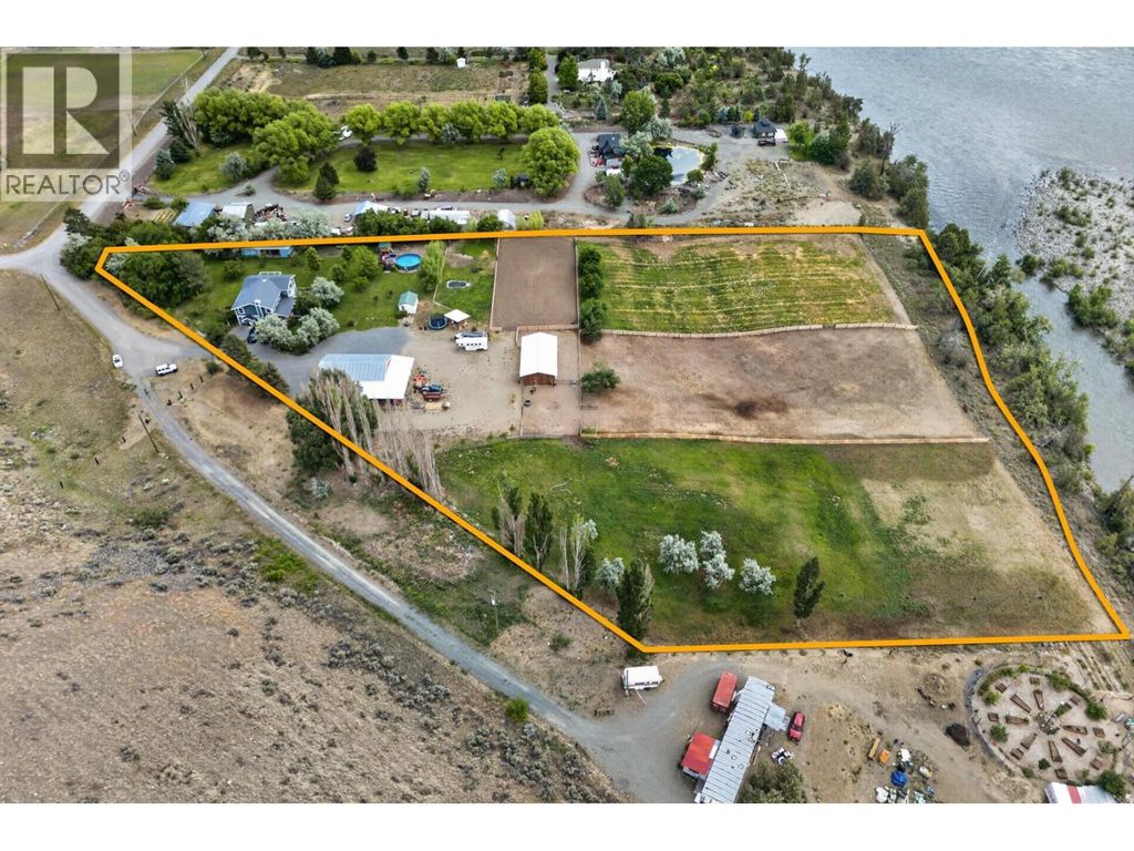 1260 Thompson Court, Kamloops
