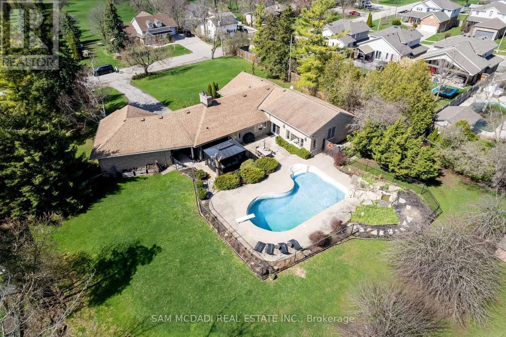 477 Fairview Street, Wilmot