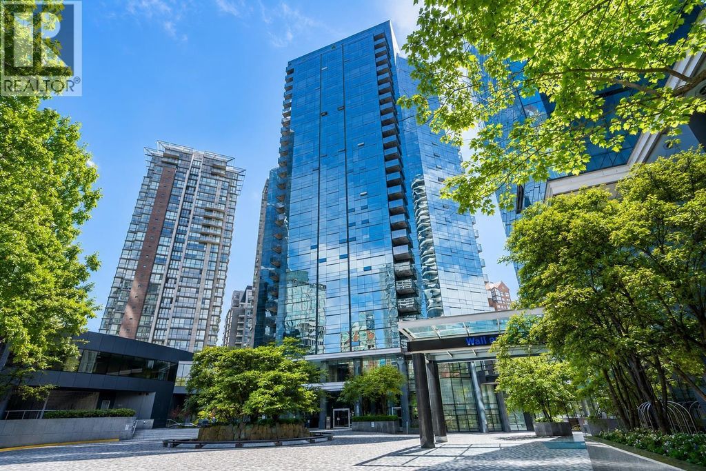 708 1050 Burrard Street, Vancouver
