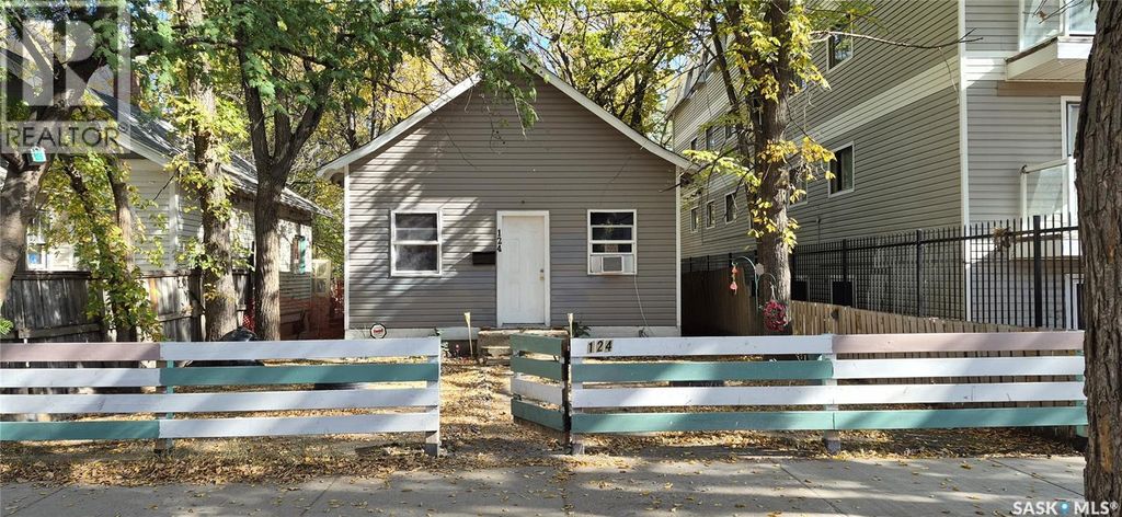 124 O Avenue S, Saskatoon