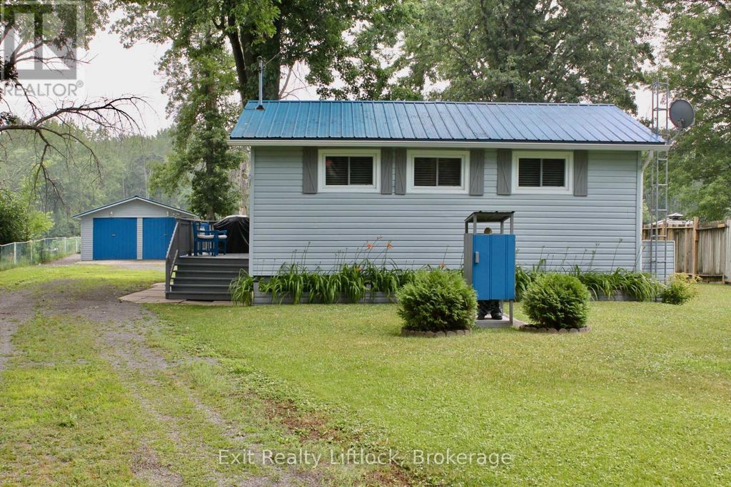 77 River Road W, Trent Hills