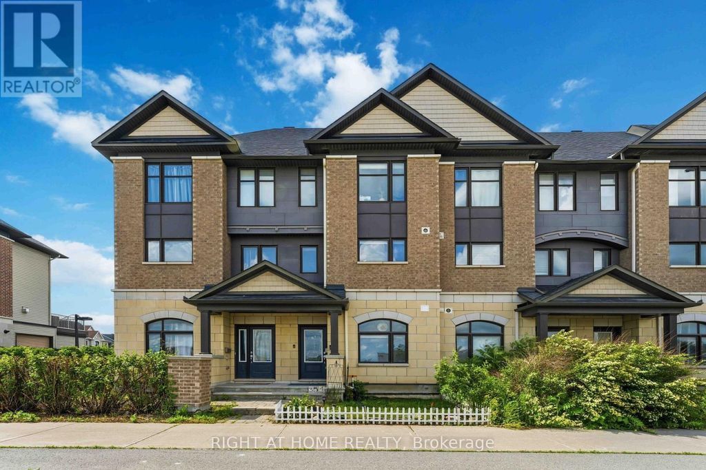 354 Brettonwood Ridge, Ottawa