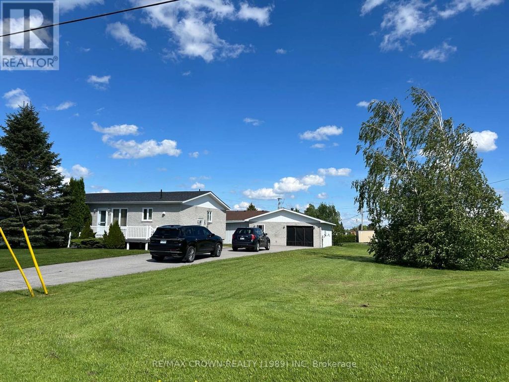 17 Tremblay, Fauquier Avenue S, Kapuskasing (fauquier)