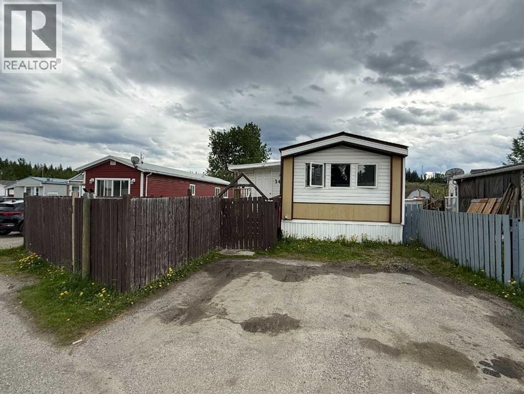 349, 133 Jarvis Street, Hinton