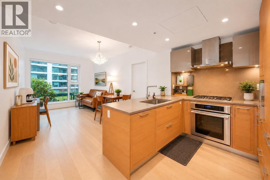 311 7228 Adera Street, Vancouver