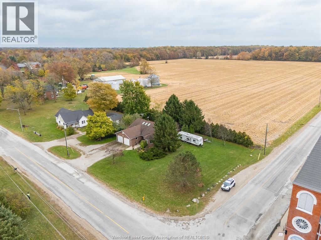 879 Road 2 W, Kingsville