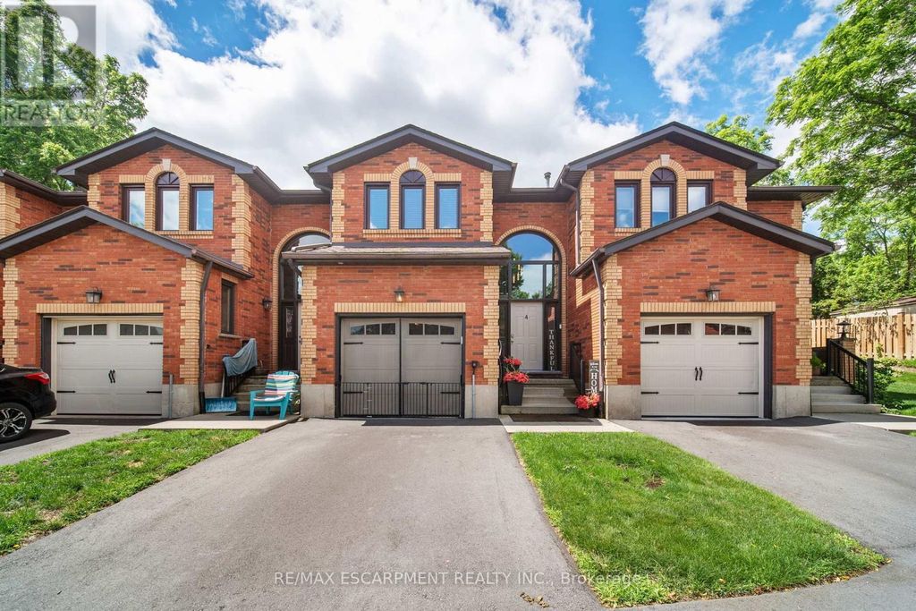 4 - 54 Argyle Street S, Haldimand
