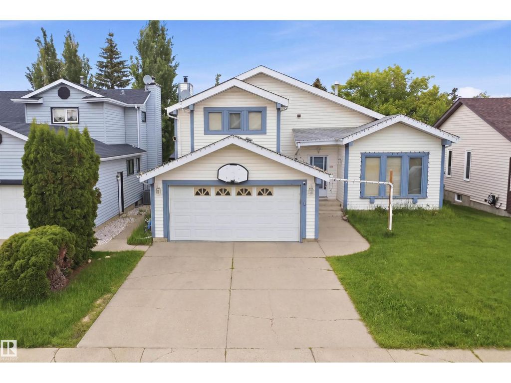3220 42a Av Nw, Edmonton