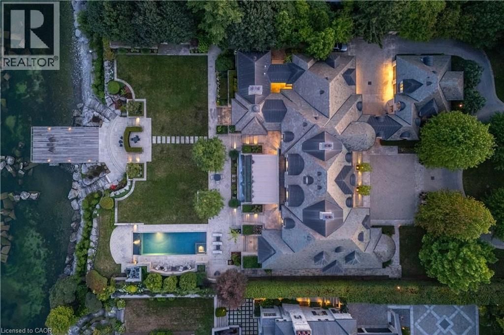 2054 Lakeshore Road E, Oakville
