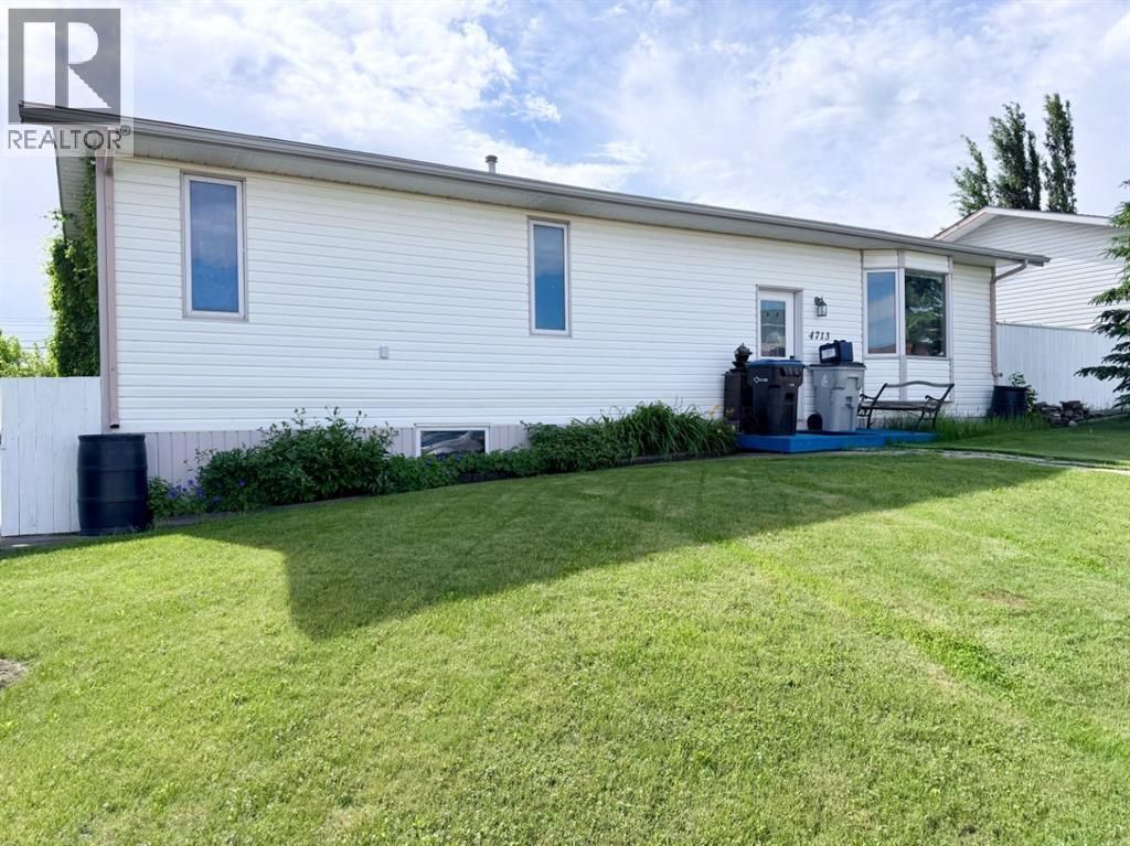4713 43 Street, Mayerthorpe