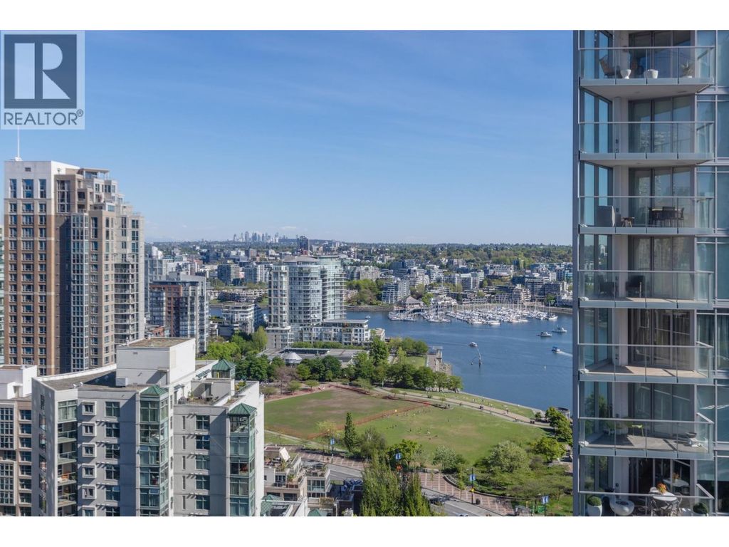 2410 501 Pacific Street, Vancouver