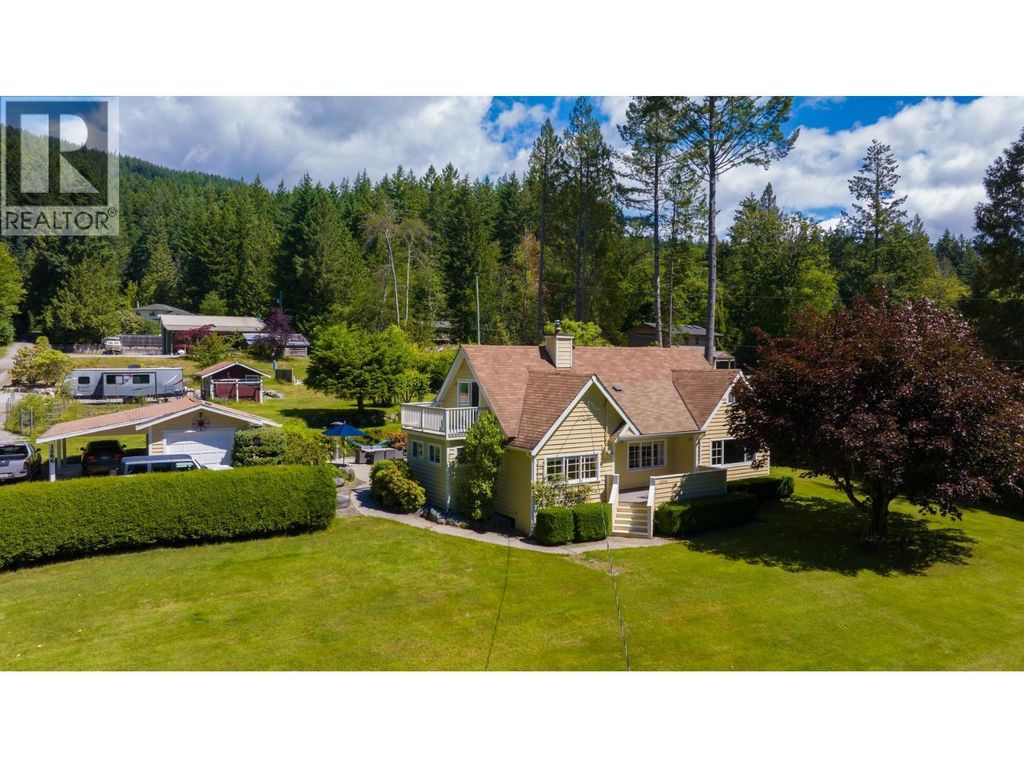 1266 Reed Road, Gibsons