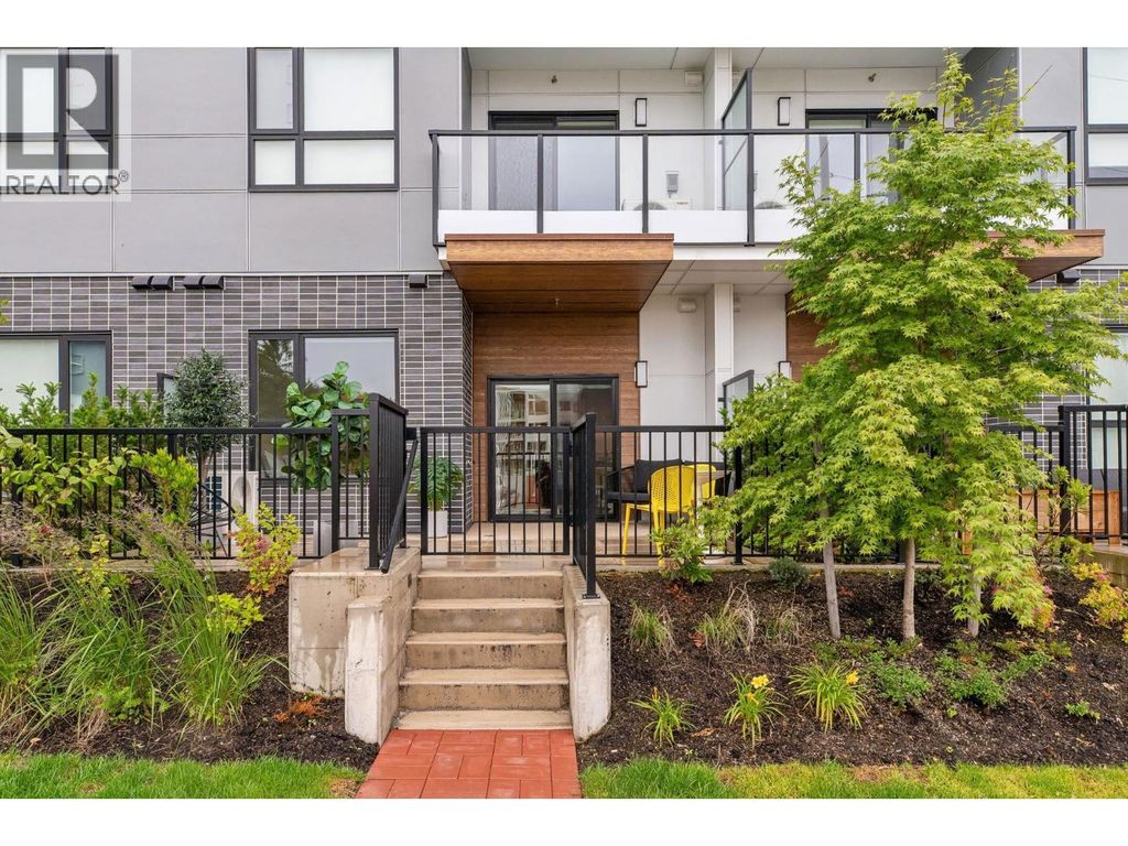 103 623 Kemsley Avenue, Coquitlam