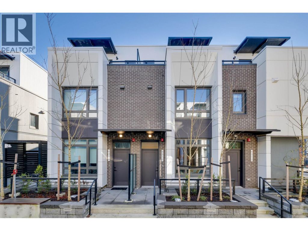 6310 Oak Street, Vancouver