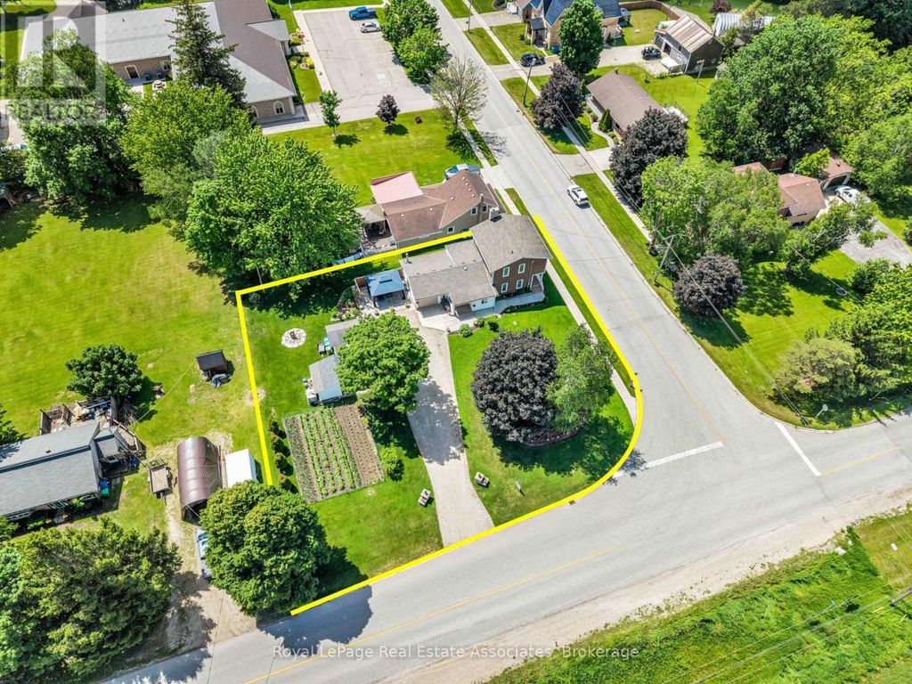 117 Helena Street, West Grey