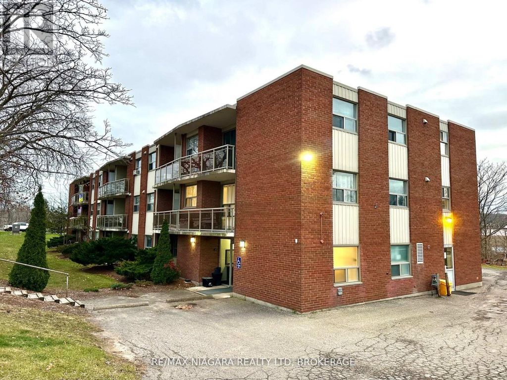 305 - 7 Riverview Boulevard, St. Catharines (glendale/glenridge)