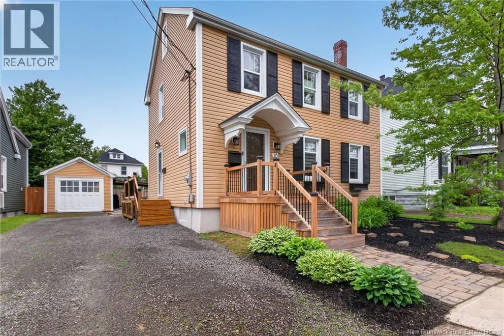 16 Norwood Avenue, Moncton