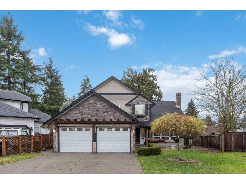 15751 98a Avenue, Surrey