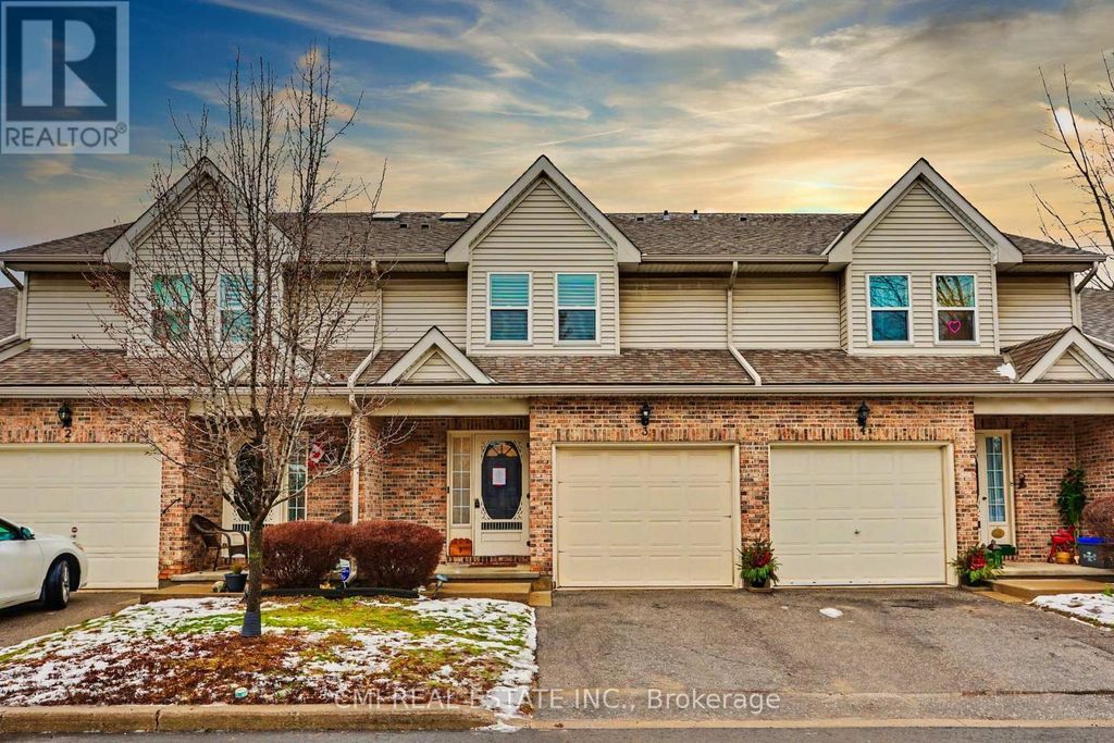 3 - 5070 Drummond Road, Niagara Falls (cherrywood)