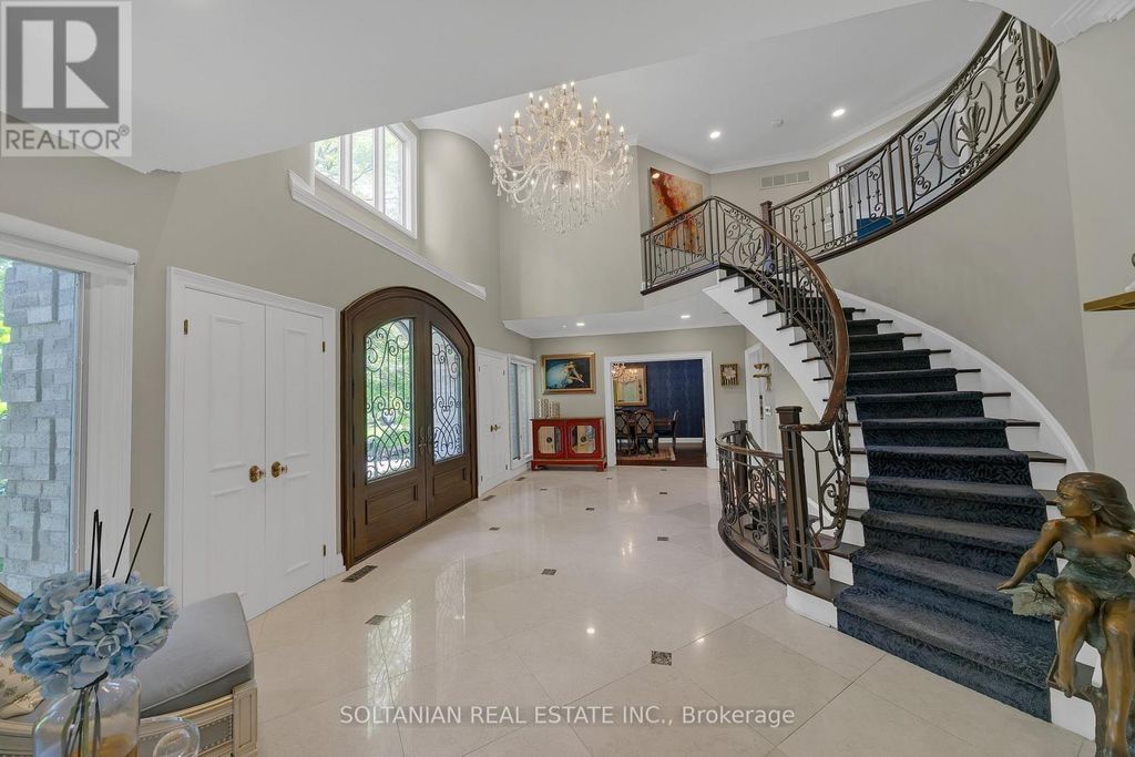 6 Fairfield Place, Markham (bayview Glen)