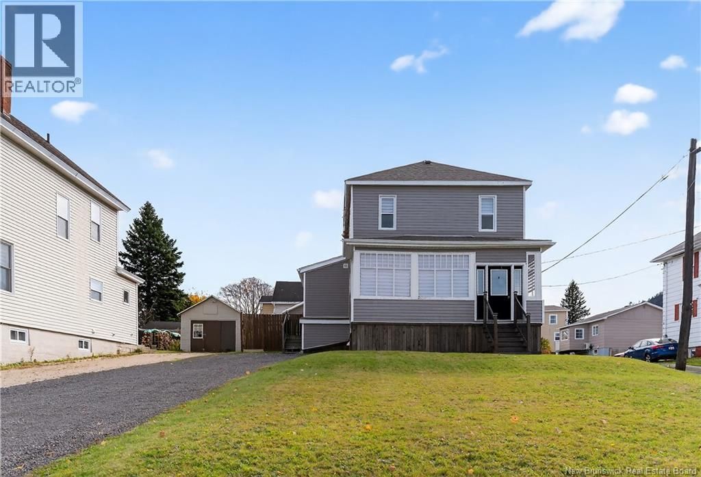 16 Duke Street, Campbellton