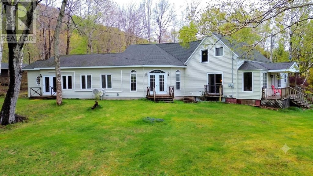 45478 Cabot Trail, Indian Brook