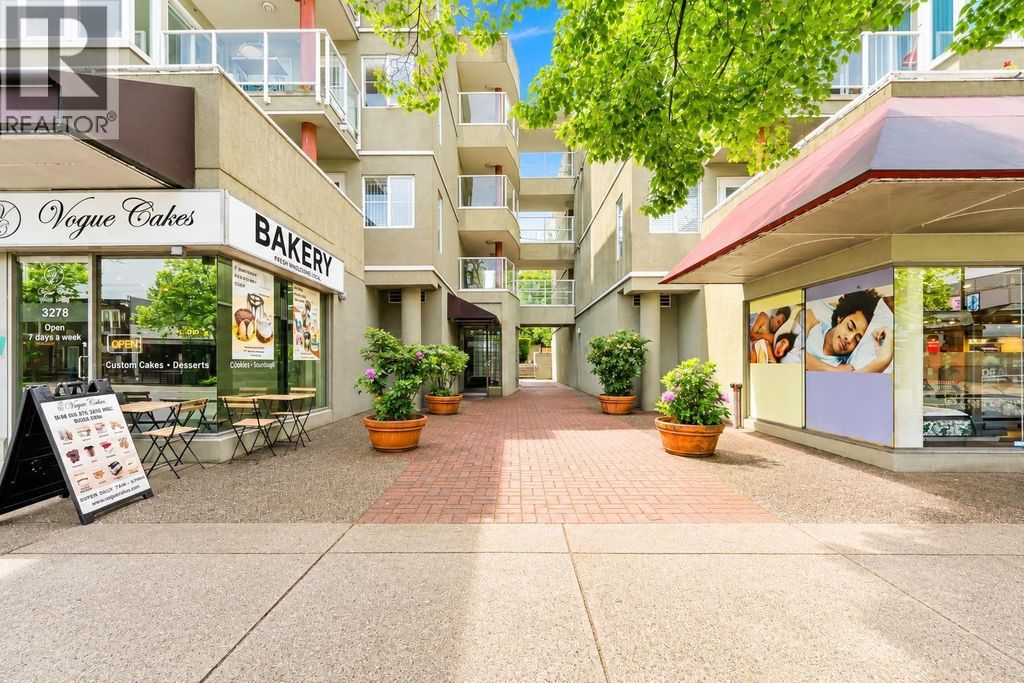 108 3250 W Broadway, Vancouver