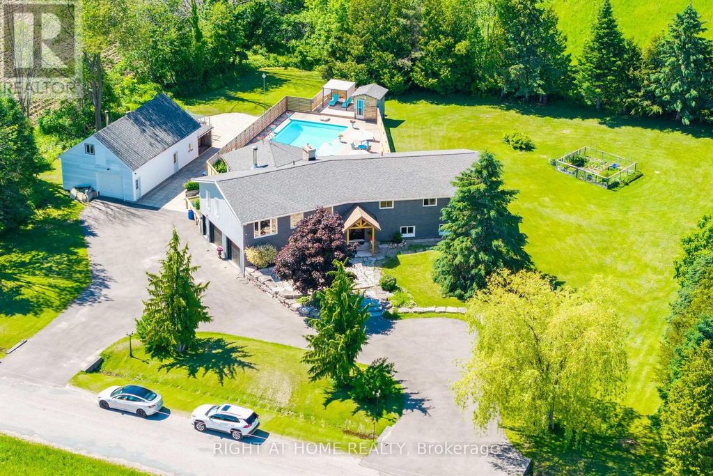 560 Concession Road 15 W, Tiny