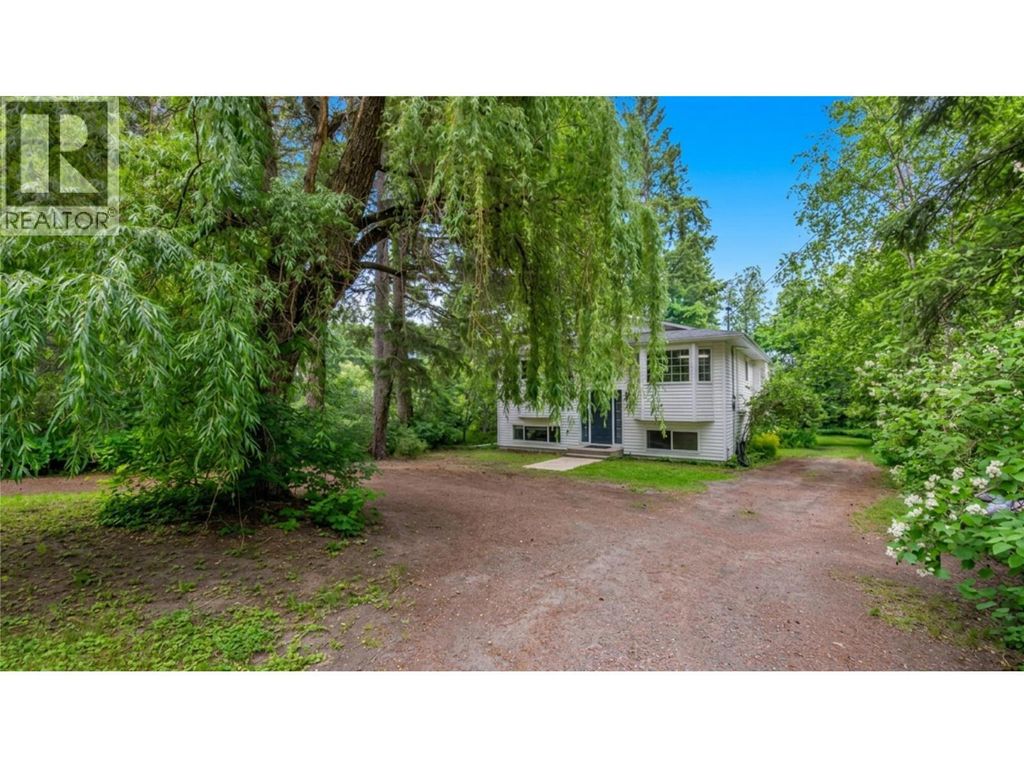 33 Birch Road, Lumby