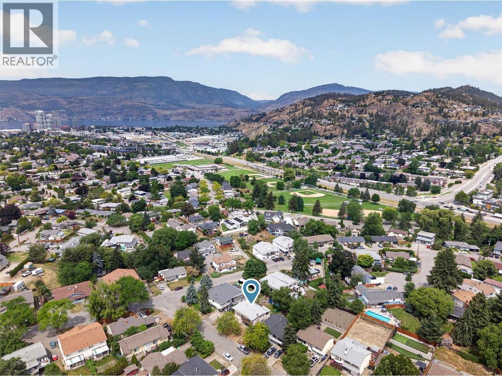 1480 Leaside Avenue, Kelowna