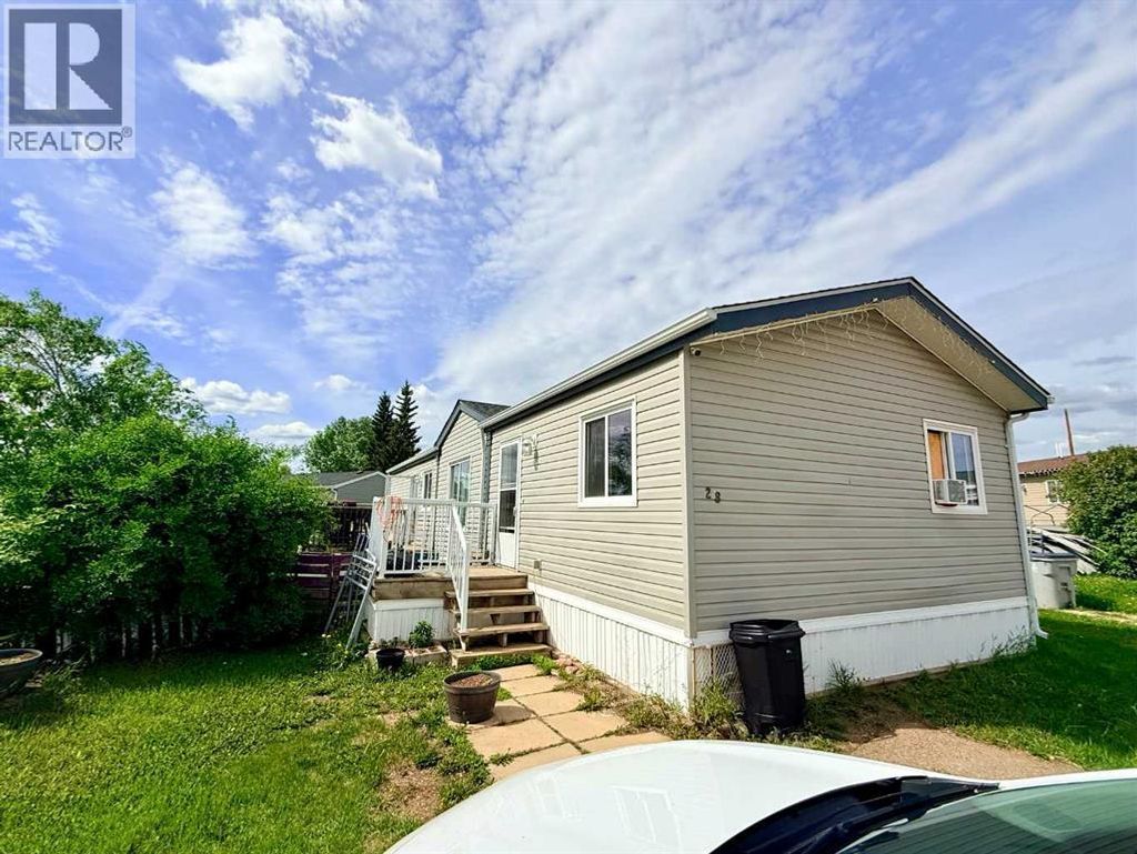 28, 1609 14 Street, Wainwright