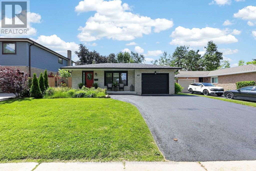 49 Belcourt Avenue, Barrie (grove East)